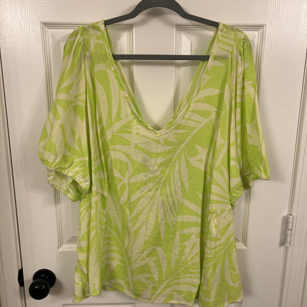 Torrid Lime Green and White Leaf Print Blouse